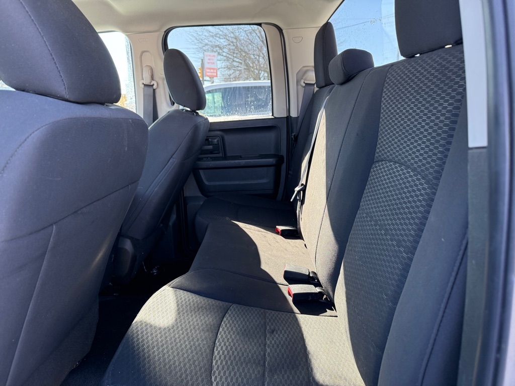 RAM 1500 Classic Tradesman Quad Cab 4WD 2019
