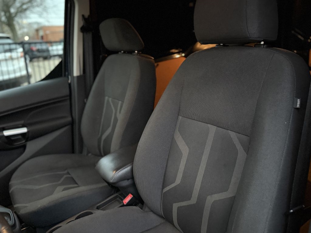 Ford Transit Connect Cargo Van XLT LWB w/Rear Liftgate 2017