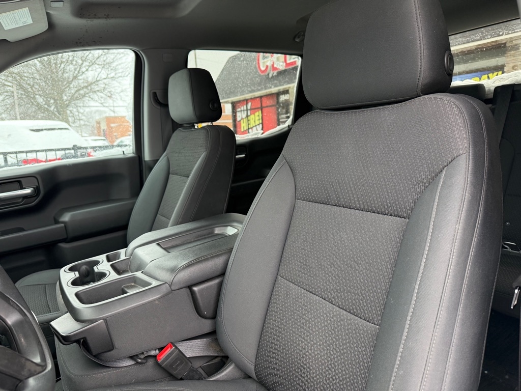 GMC Sierra 1500 Base Crew Cab Long Box 4WD 2020