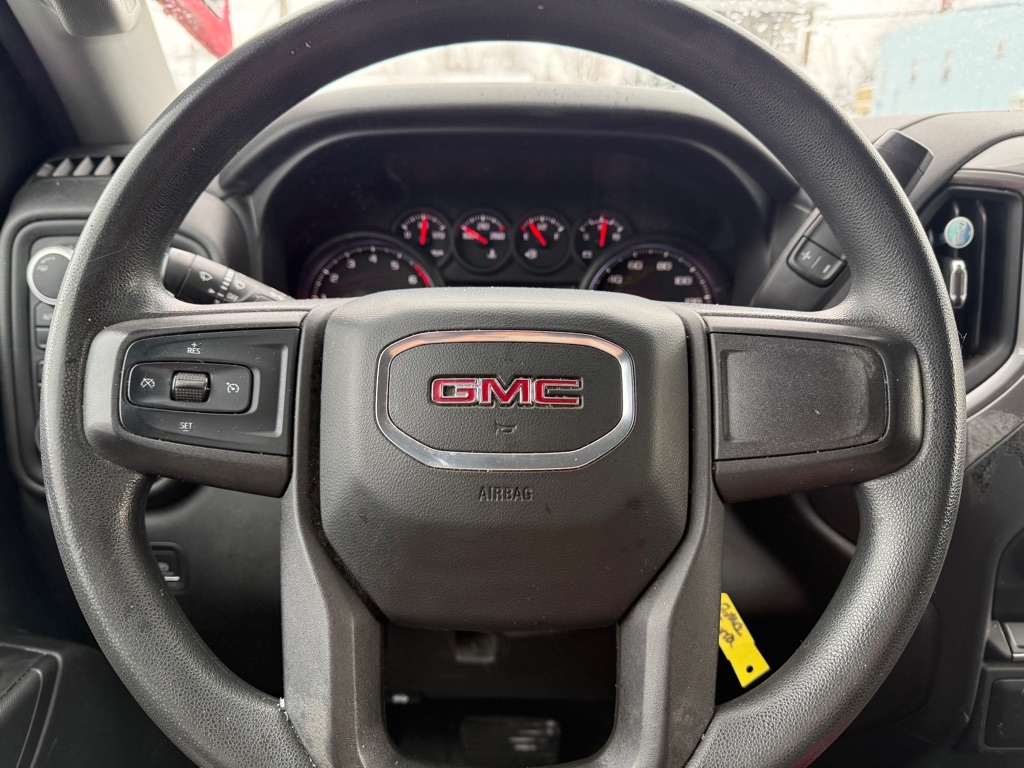 GMC Sierra 1500 Base Crew Cab Long Box 4WD 2020