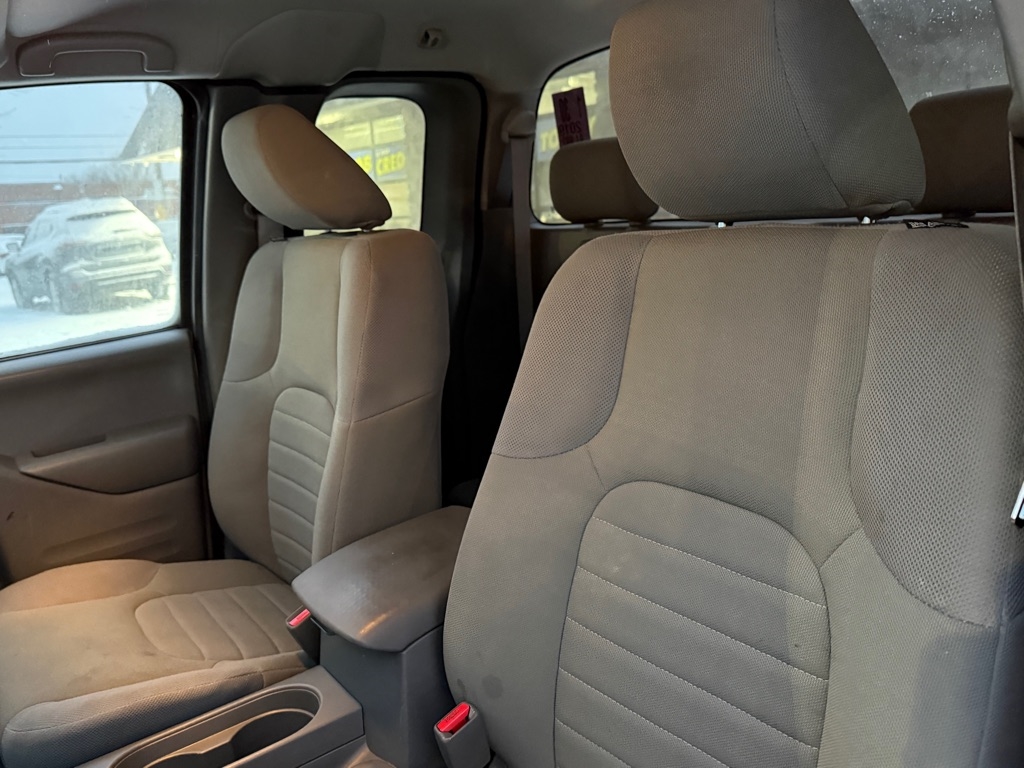 Nissan Frontier S King Cab I4 5MT 2WD 2019