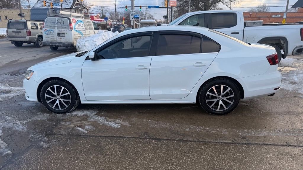 Volkswagen Jetta 1.4T SE 6A 2017