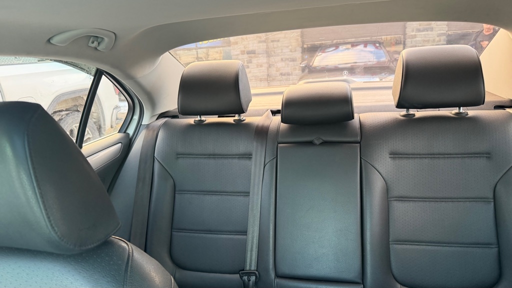 Volkswagen Jetta 1.4T SE 6A 2017