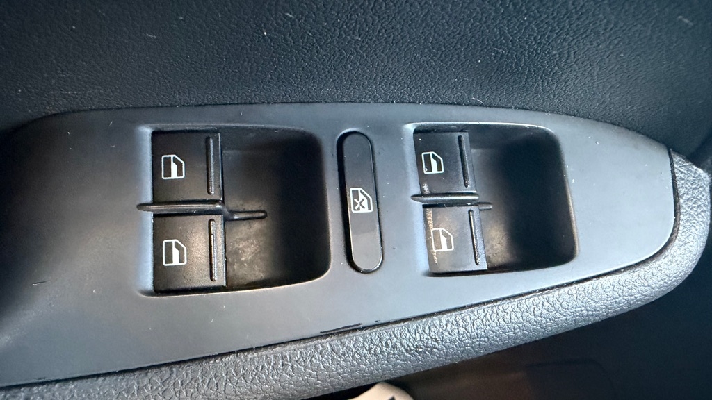 Volkswagen Jetta 1.4T SE 6A 2017