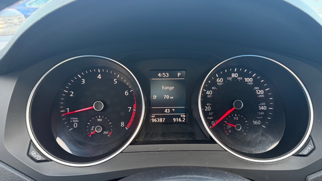 Volkswagen Jetta 1.4T SE 6A 2017