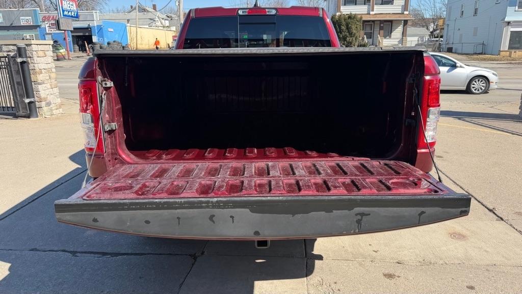 RAM 1500 Tradesman Quad Cab 2WD 2022