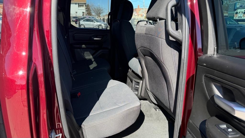 RAM 1500 Tradesman Quad Cab 2WD 2022