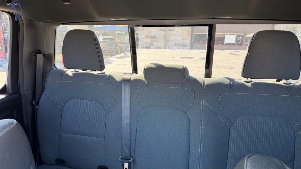 RAM 1500 Tradesman Quad Cab 2WD 2022