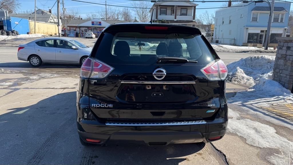 Nissan Rogue S AWD 2014