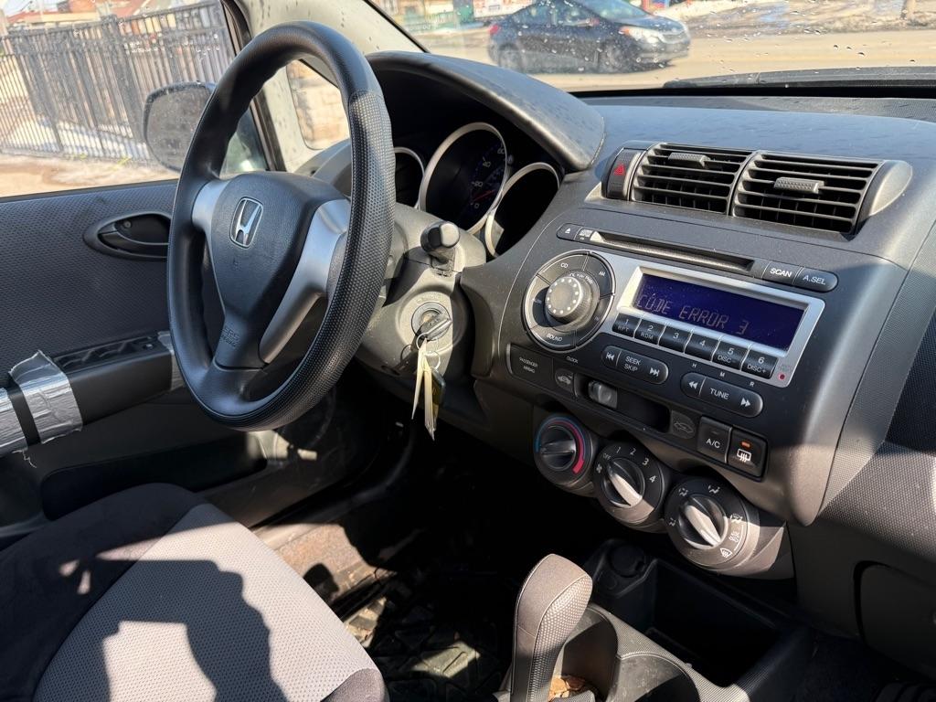 Honda Fit 5-Speed AT 2008