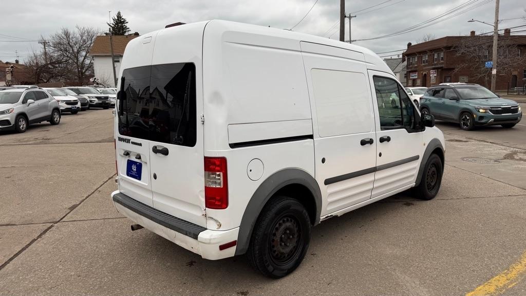 Ford Transit Connect XLT with Side and Rear Door Glass 2010