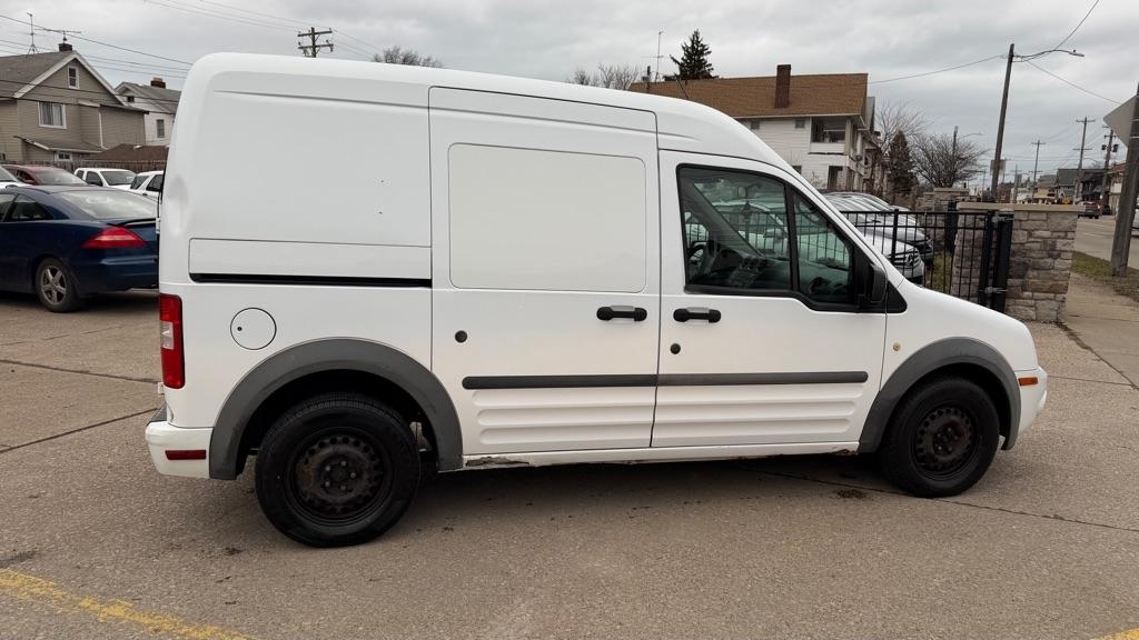 Ford Transit Connect XLT with Side and Rear Door Glass 2010