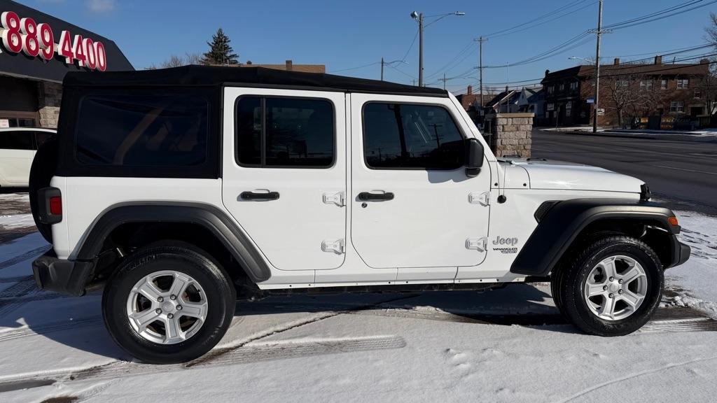 Jeep Wrangler Unlimited Sport 2018