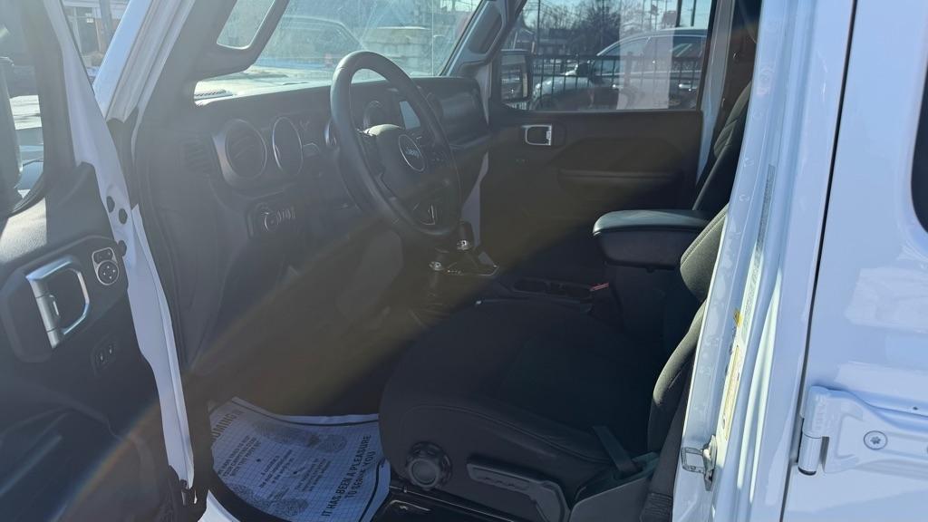 Jeep Wrangler Unlimited Sport 2018