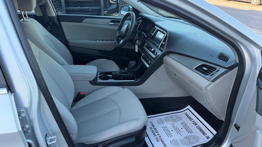 Hyundai Sonata SE 2019