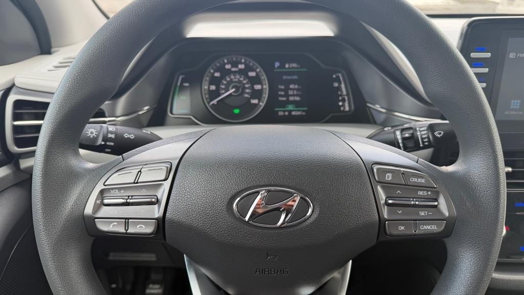 Hyundai Ioniq Hybrid Blue 2020