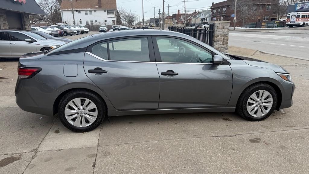 Nissan Sentra S 2024