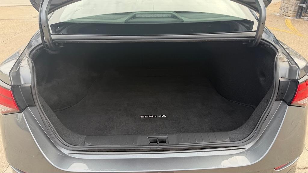 Nissan Sentra S 2024