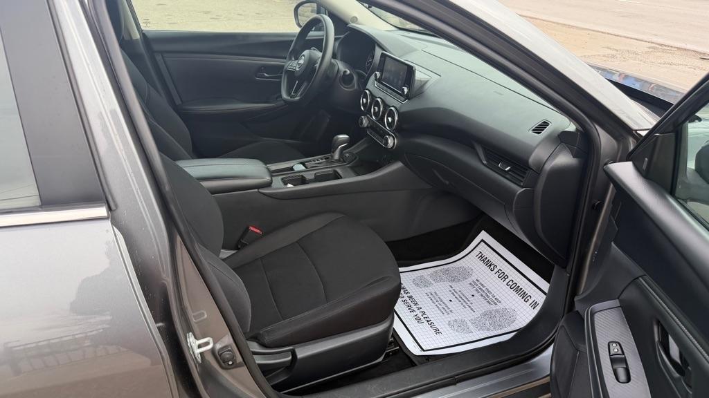 Nissan Sentra S 2024