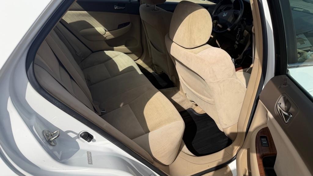 Honda Accord EX Sedan AT 2006