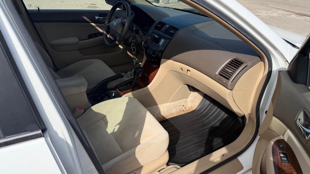 Honda Accord EX Sedan AT 2006