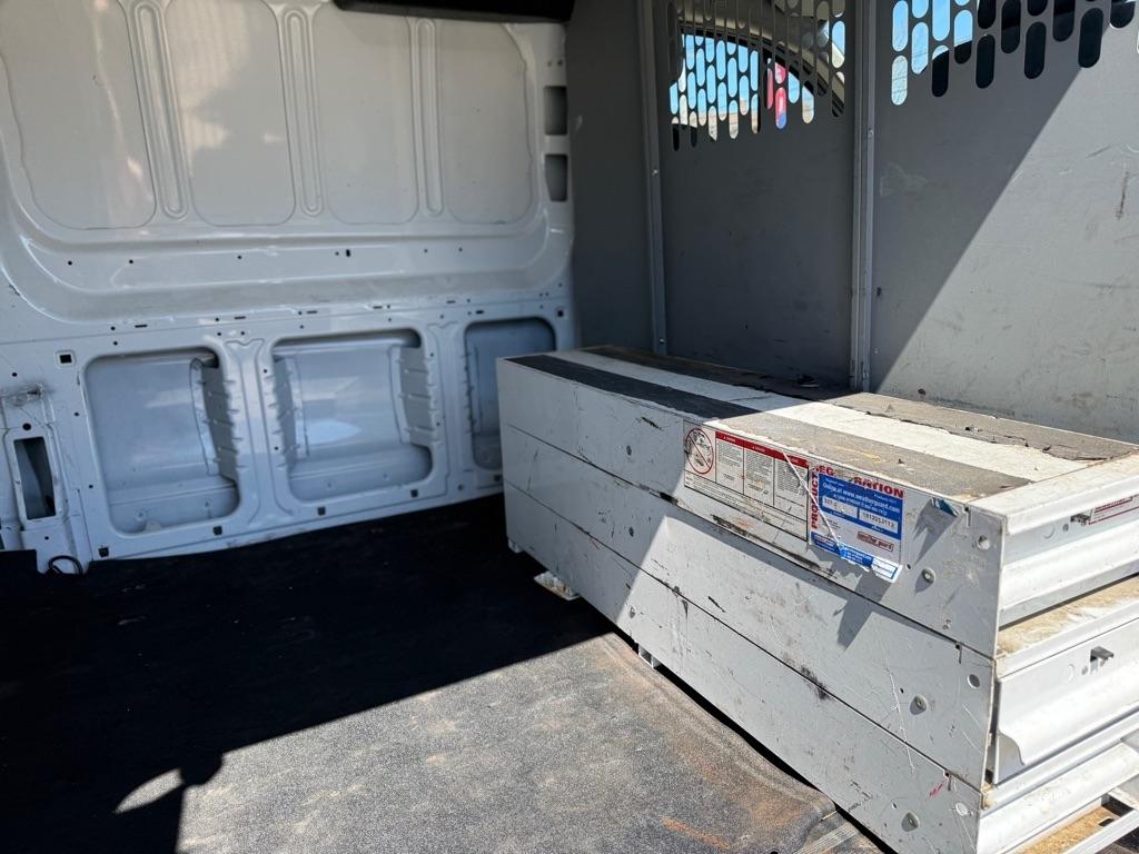 Ford Transit 150 Van Low Roof w/Sliding Pass. 130-in. WB 2018