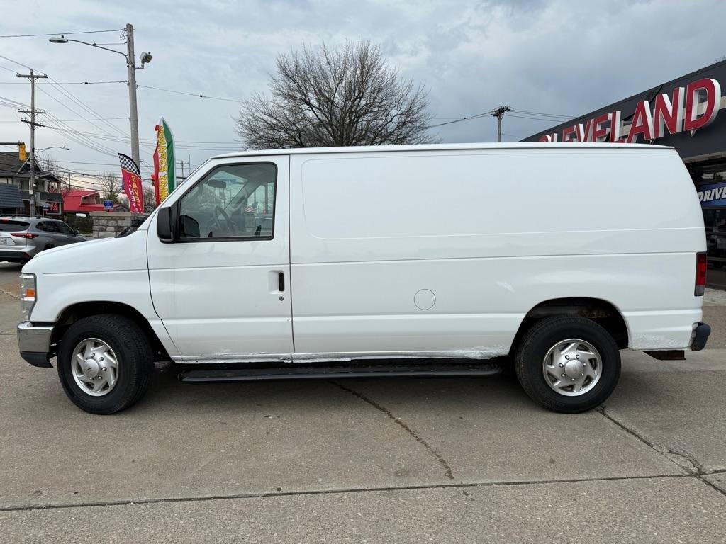 Ford Econoline E-250 2013