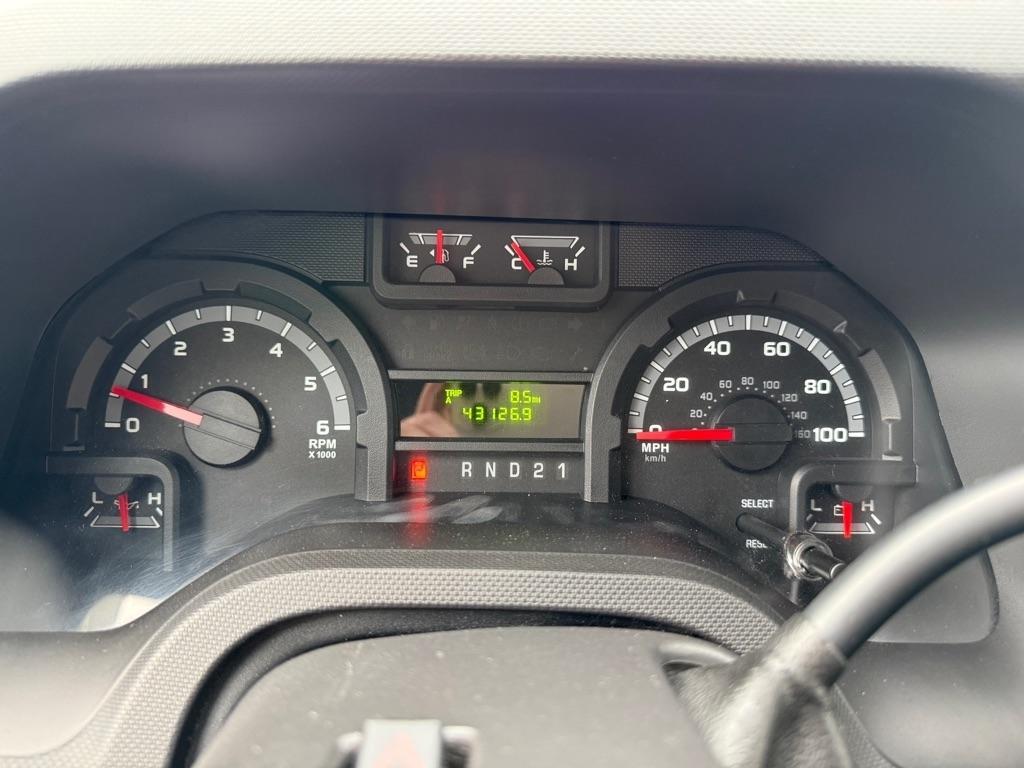 Ford Econoline E-250 2013