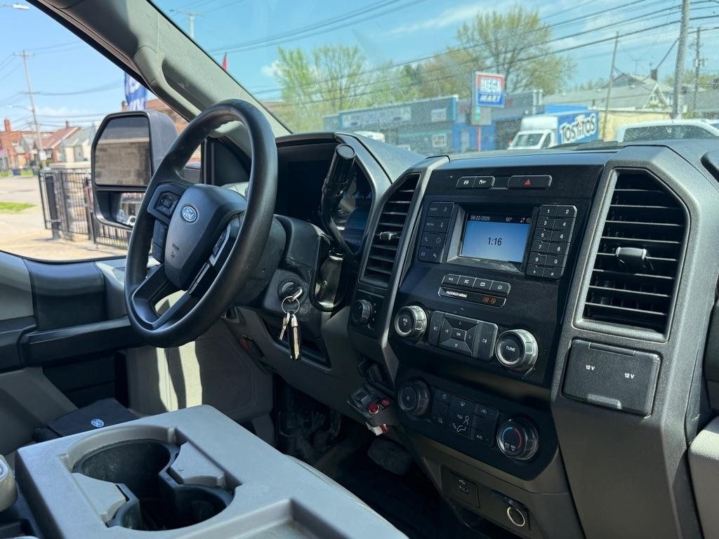 Ford F-550 SuperCab DRW 4WD 2020