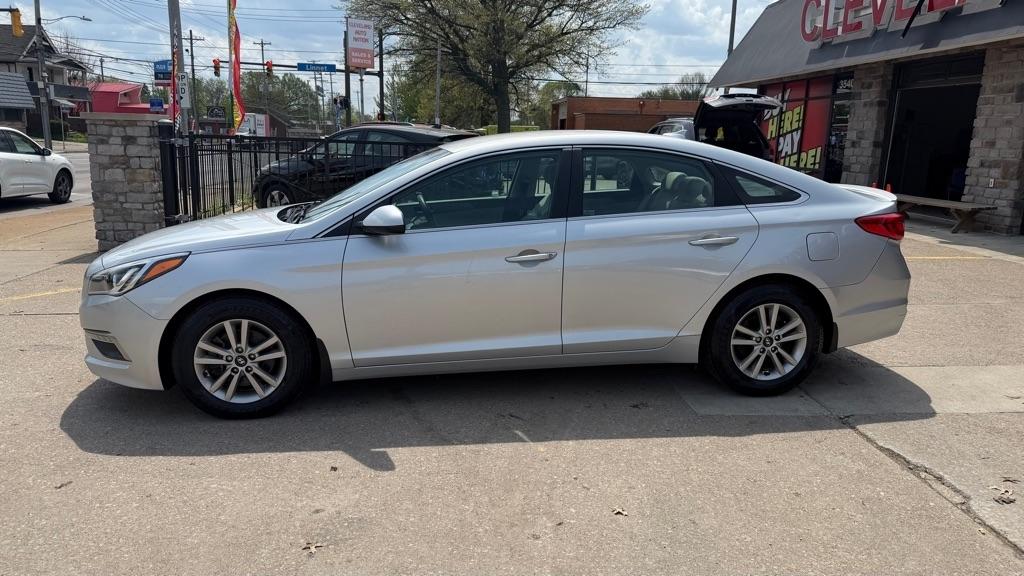 Hyundai Sonata SE 2015