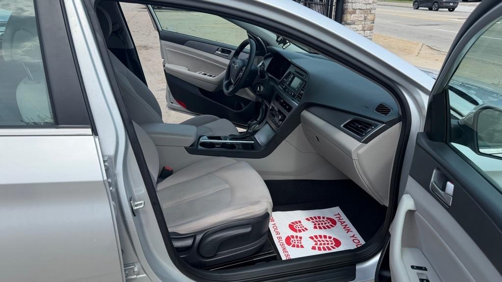 Hyundai Sonata SE 2015