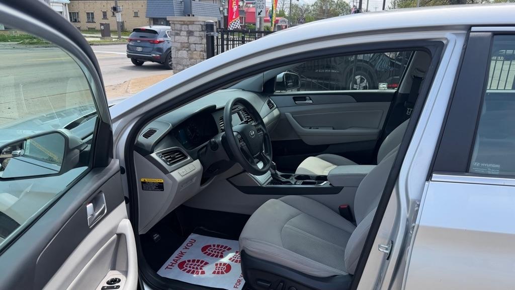 Hyundai Sonata SE 2015