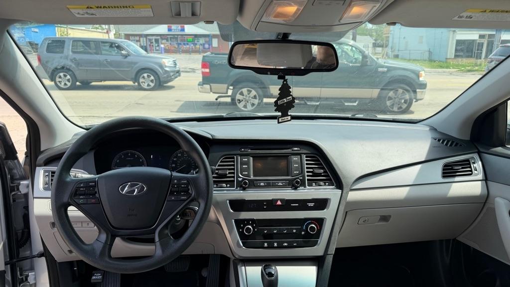 Hyundai Sonata SE 2015