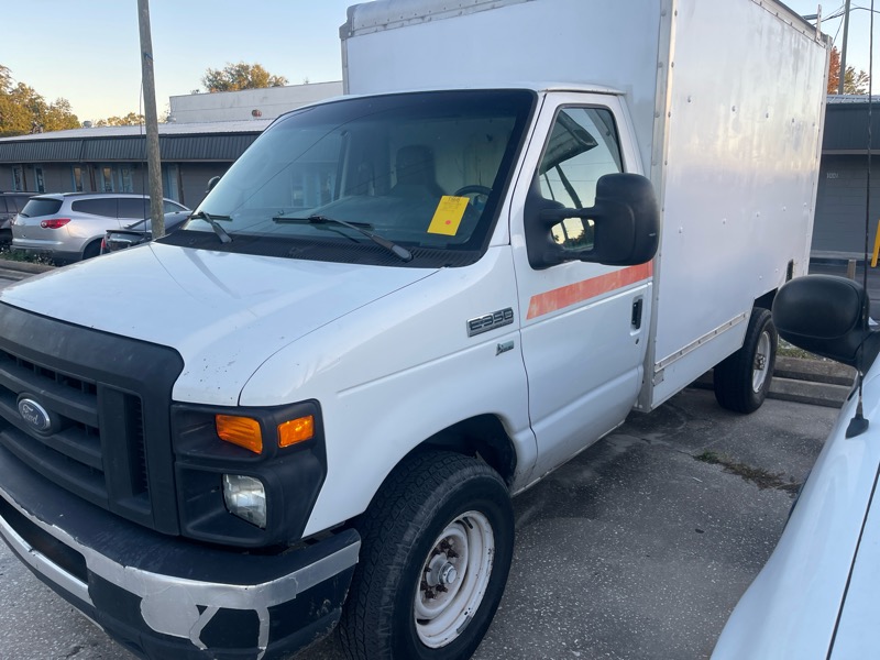 2011 Ford Econoline E-350 Super Duty
