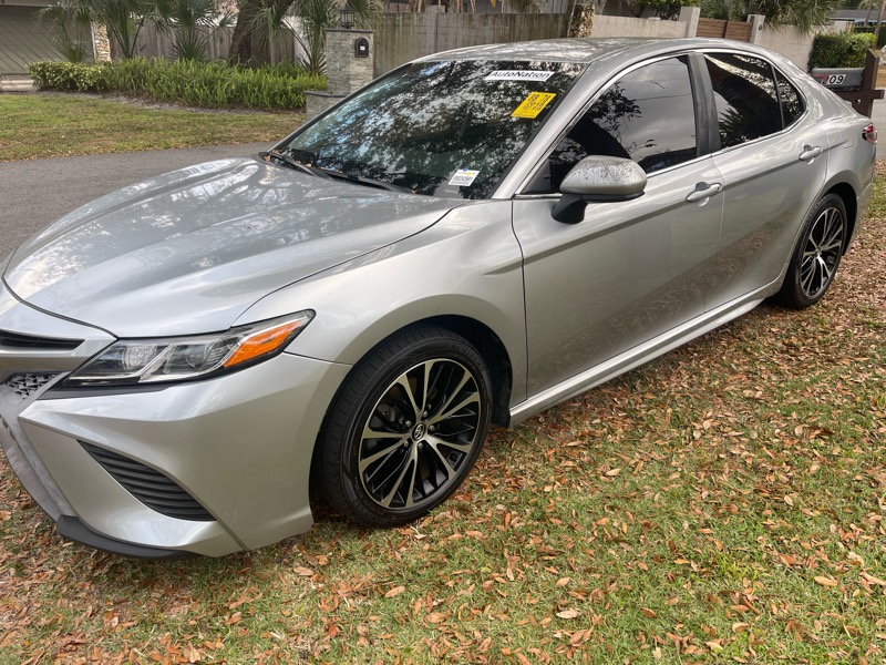2018 Toyota Camry LE