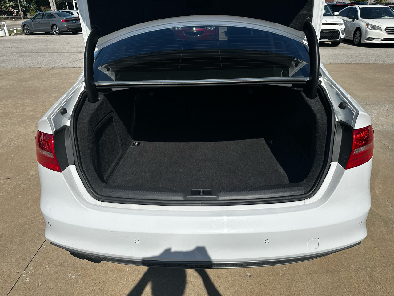 2015 Audi A4 2.0T Premium Plus photo 4
