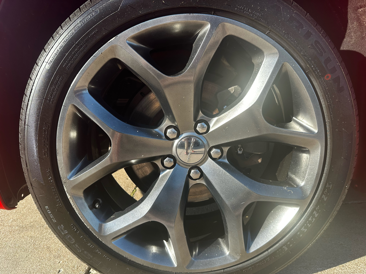 Dodge Charger 4dr Sdn SXT RWD 2015