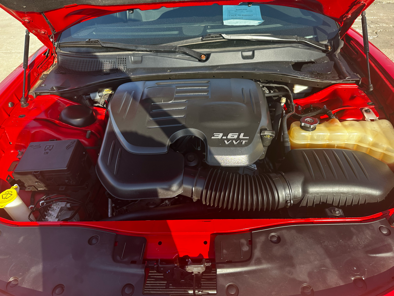 Dodge Charger 4dr Sdn SXT RWD 2015