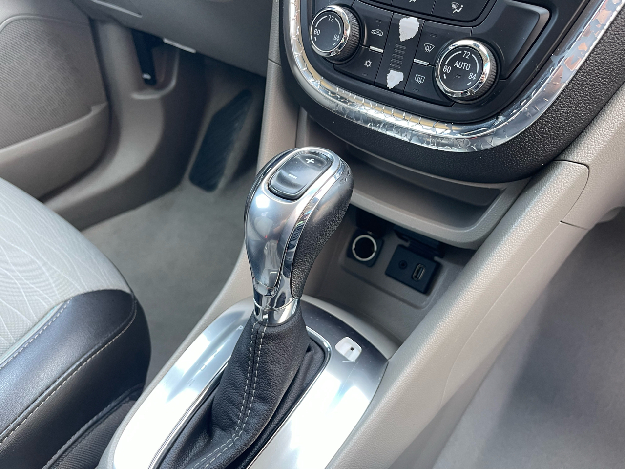 Buick Encore FWD 4dr Sport Touring 2016