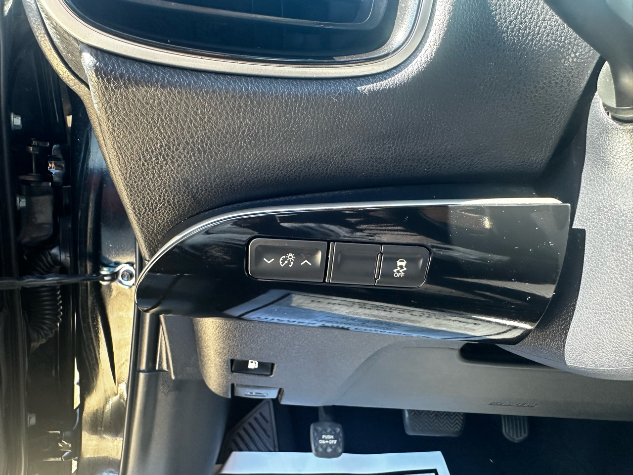 Toyota Prius 5dr HB Three Touring (Natl) 2016