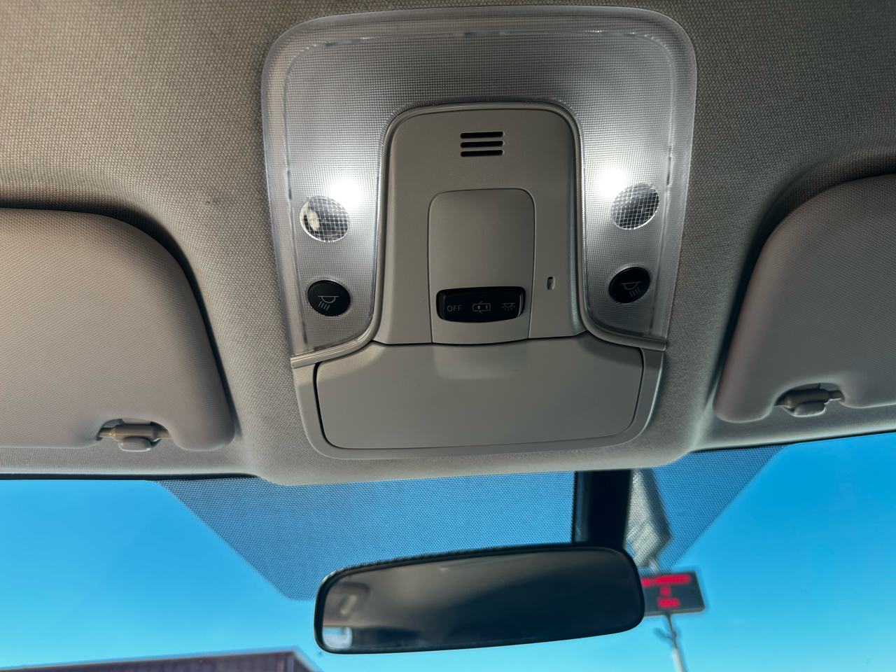 Toyota Prius 5dr HB Three Touring (Natl) 2016