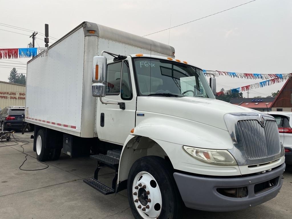 International 4400  2008