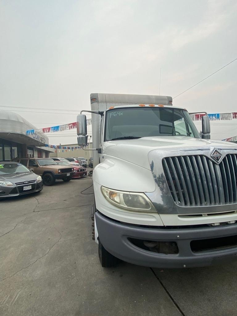 International 4400  2008