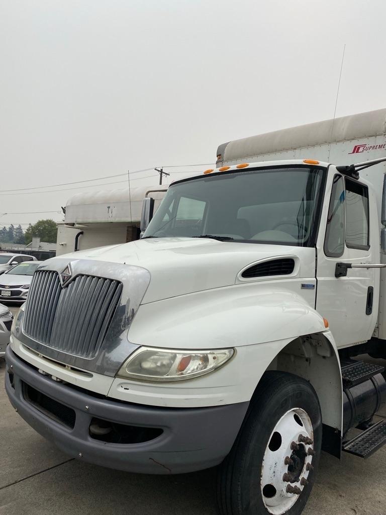 International 4400  2008