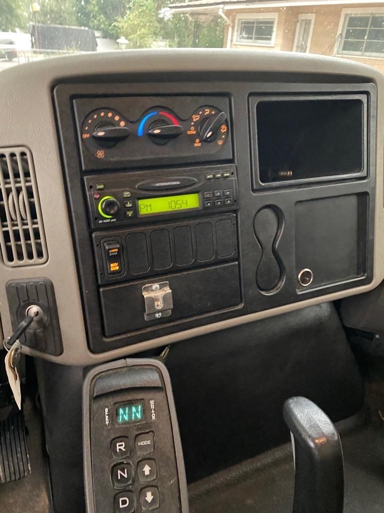 International 4400  2008
