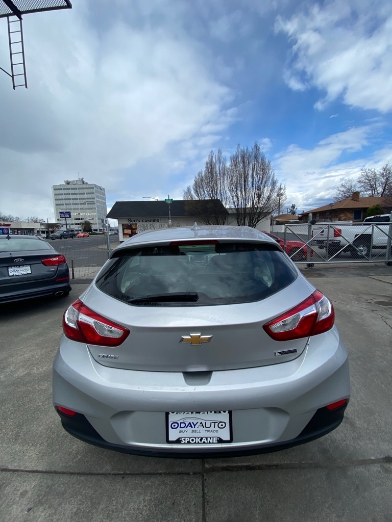 Chevrolet Cruze  2018