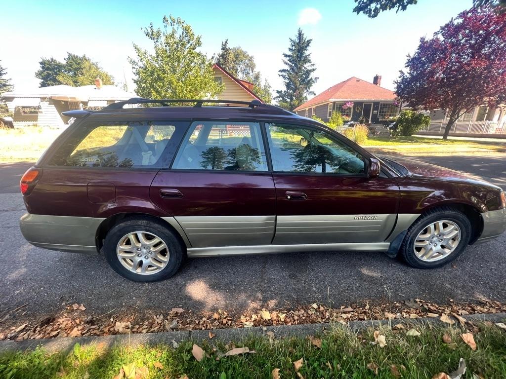 Subaru Outback  2000