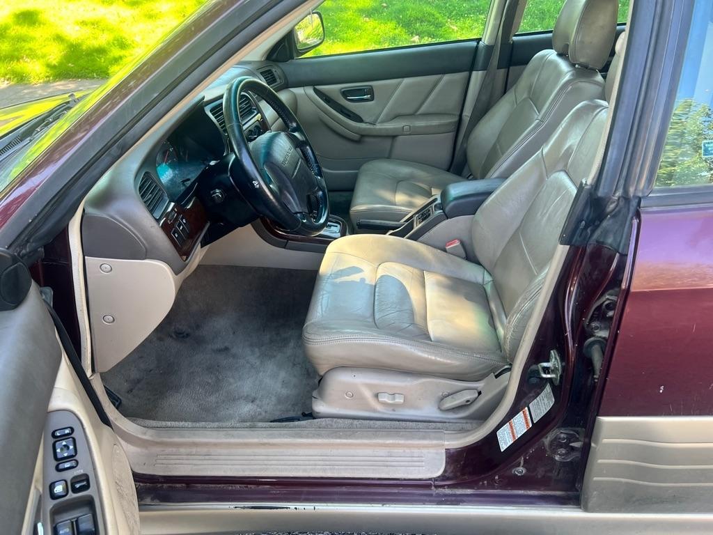 Subaru Outback  2000