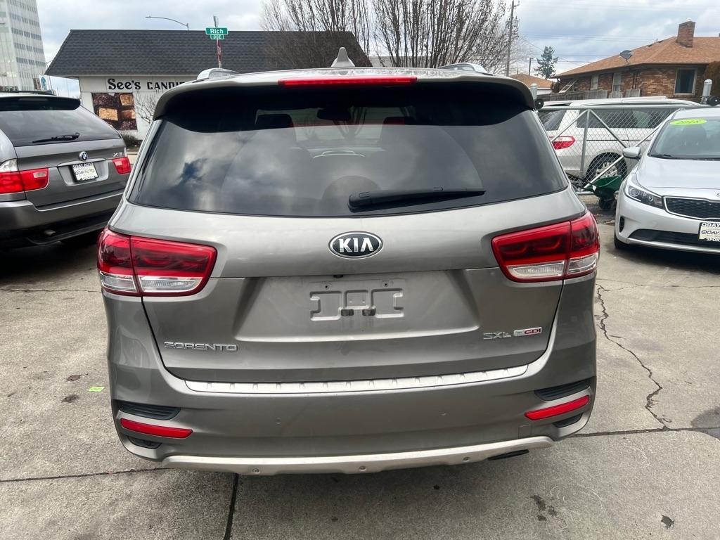 Kia Sorento  2016