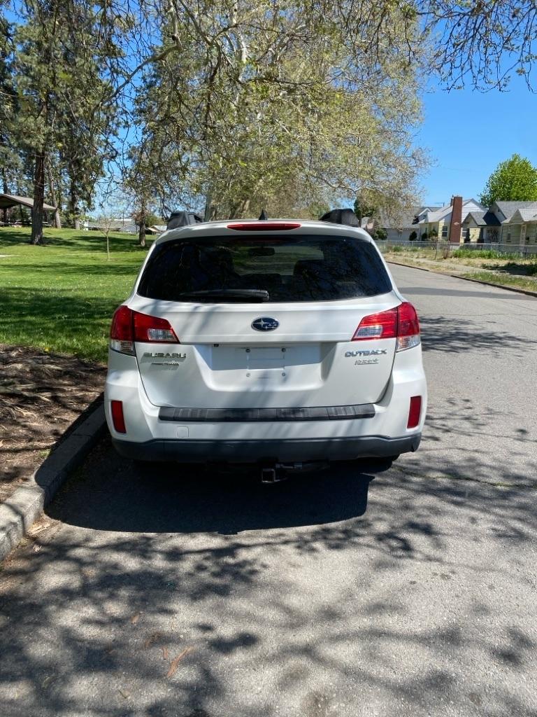 Subaru Outback  2013